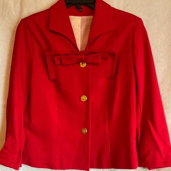 CABI red cropped jacket size 6 - Picture 1 of 1